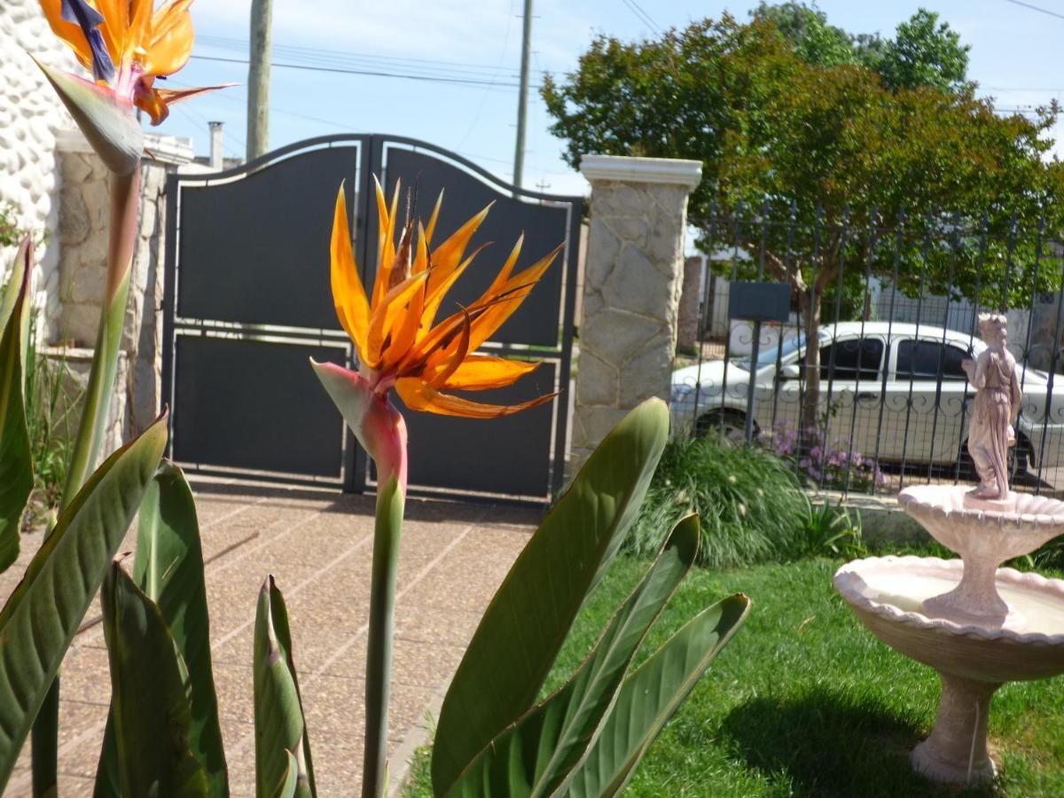 Oasis Cochera Opcional Bahía Blanca Екстериор снимка